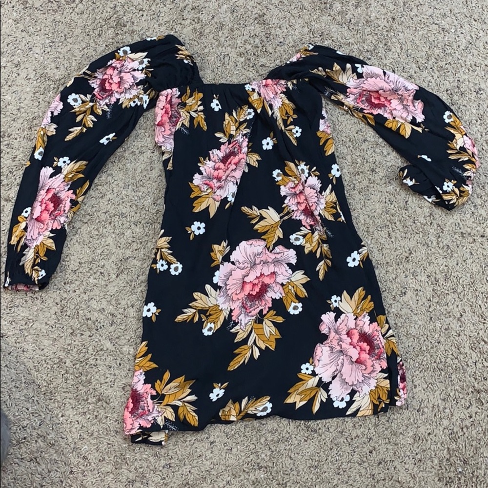 Black and floral off the shoulder billabong dress